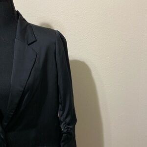 Lauren Conrad ladies tuxedo blazer